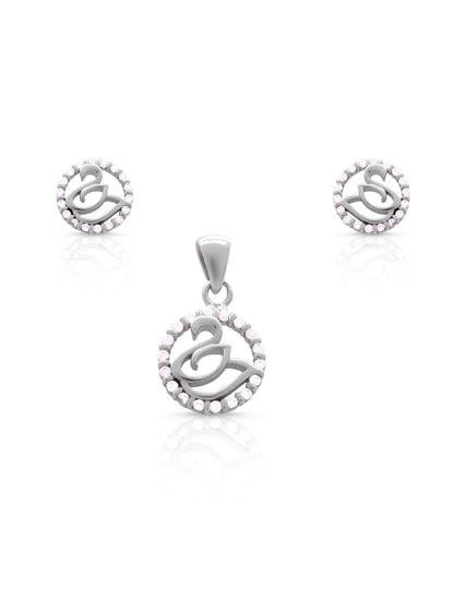 Graceful swan pendant in silver polish, adorned with zircon stones and sleek design.