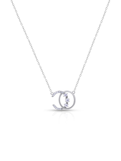 Timeless silver chain with Swarovski pendant for everyday elegance.