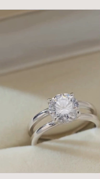 Elegant Dual Band Solitaire Ring in Pure 92.5 Silver