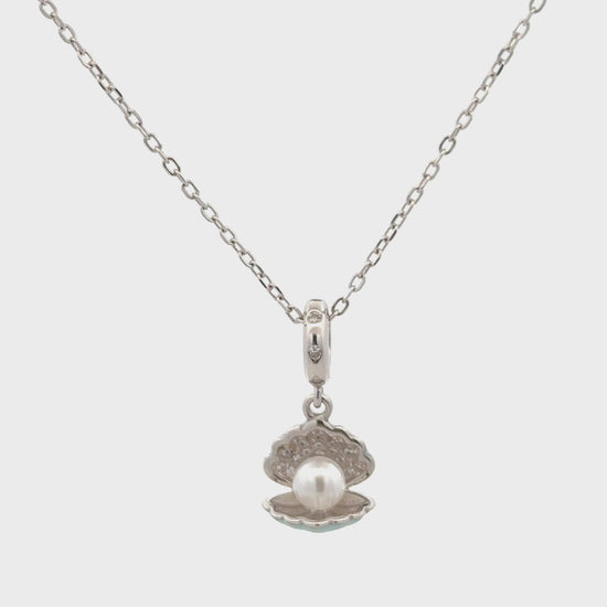 92.5 silver shell design chain with Swarovski zircon sparkle.