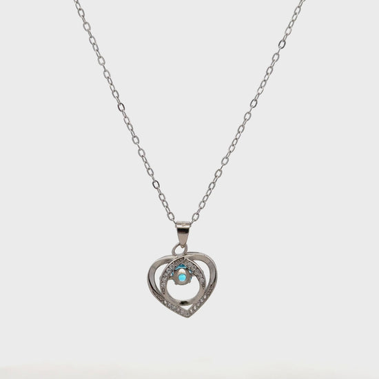 92.5 silver heart pendant adorned with Swarovski zircon.