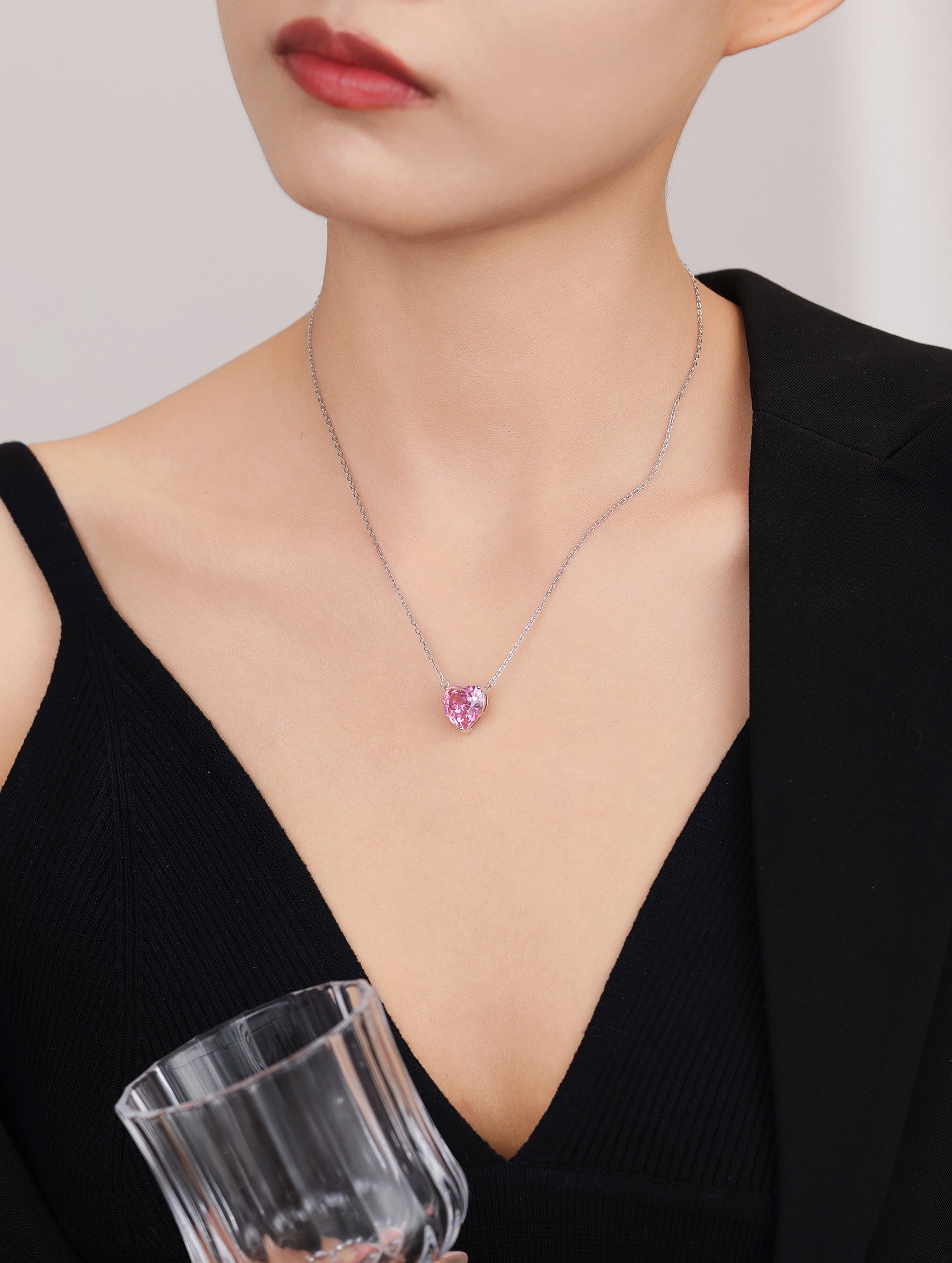 Romantic heart stone silver chain for women.